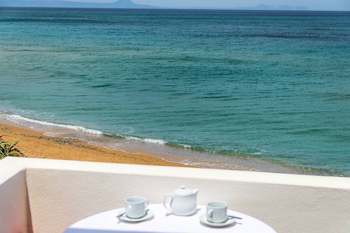 ALKIONIS BEACH HOTEL APARTMENTS