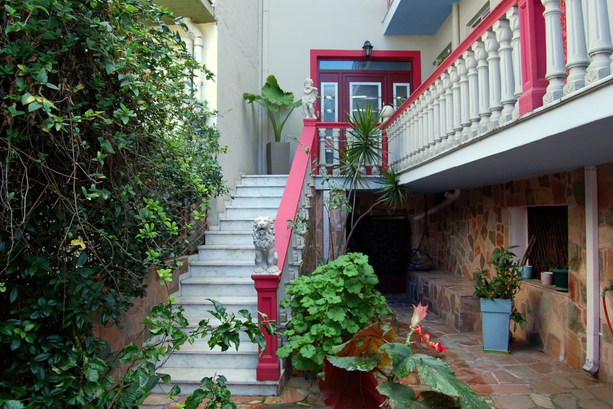 Alkyoni Apartments and Studios
