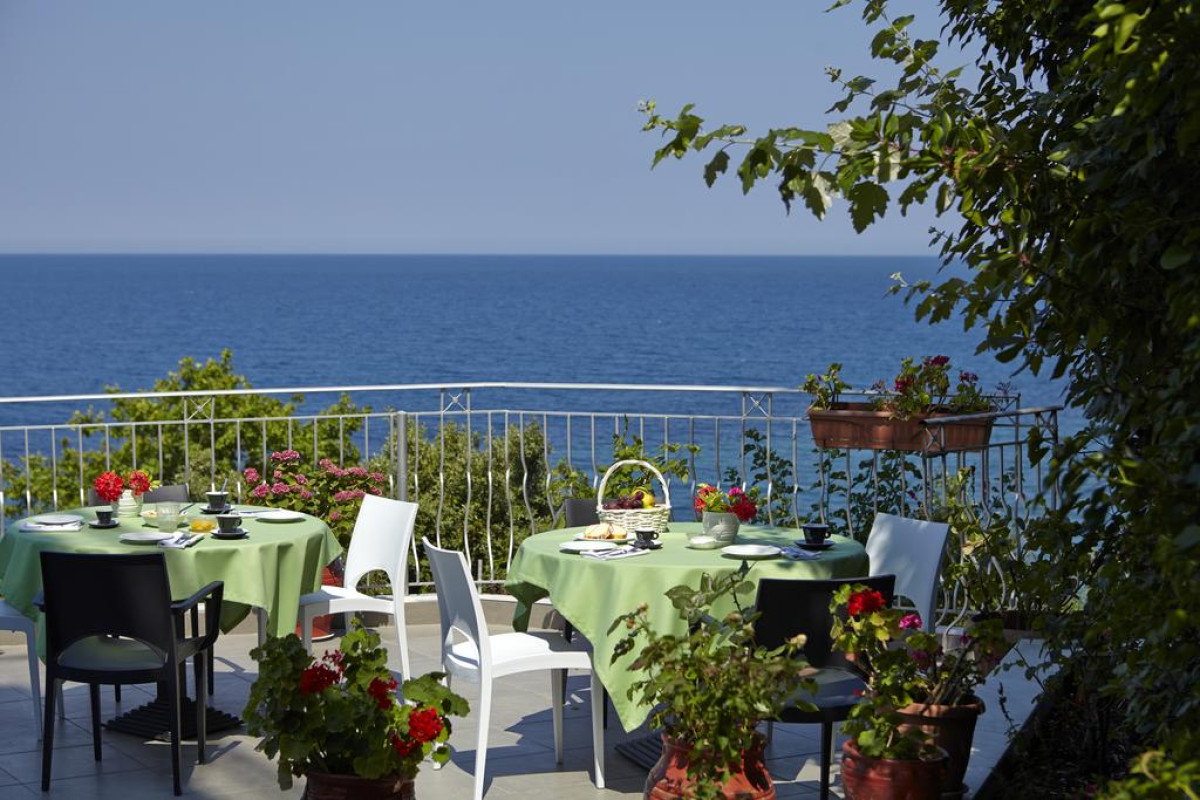 Alkyonis Hotel
