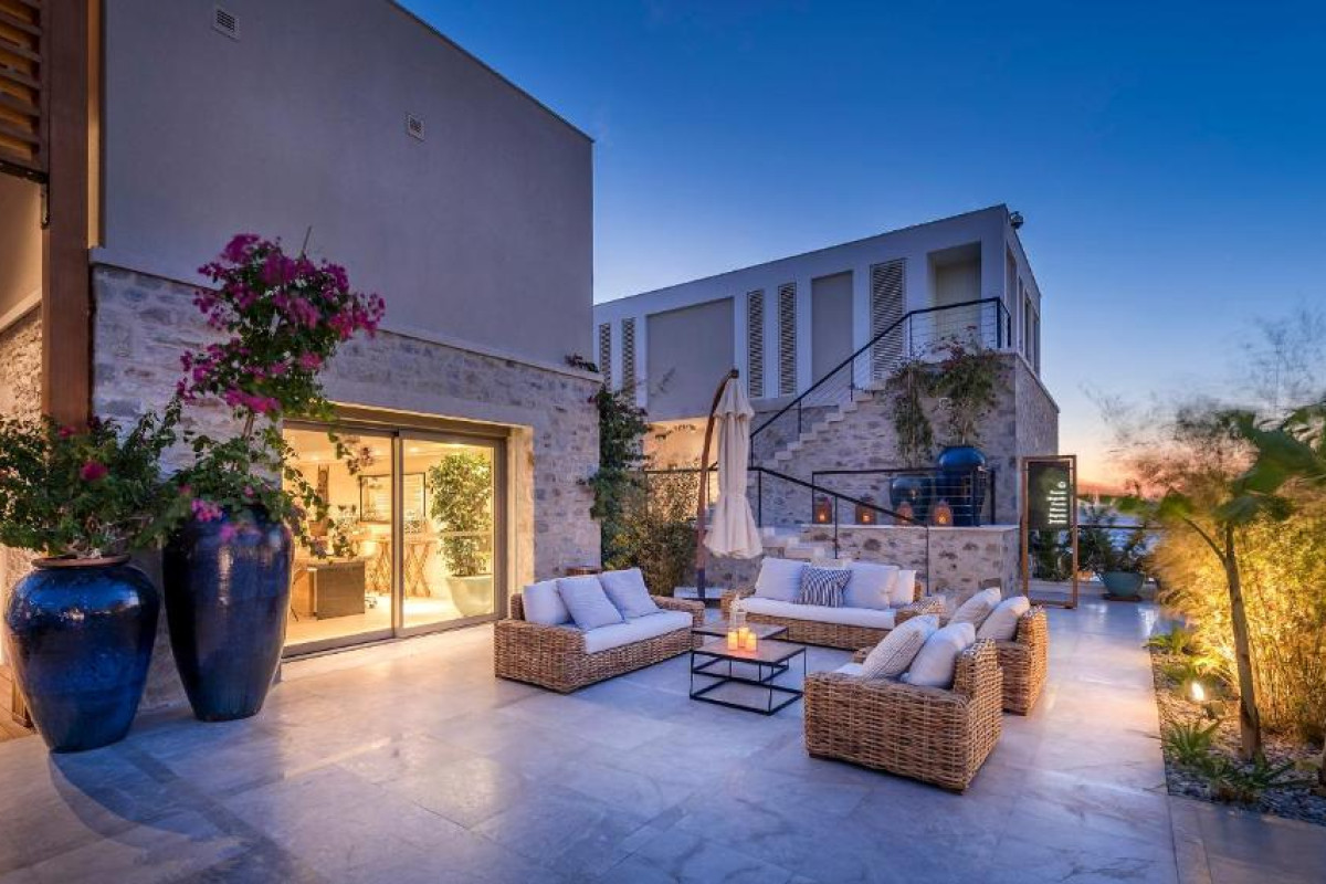 ALLIUM VILLAS RESORT