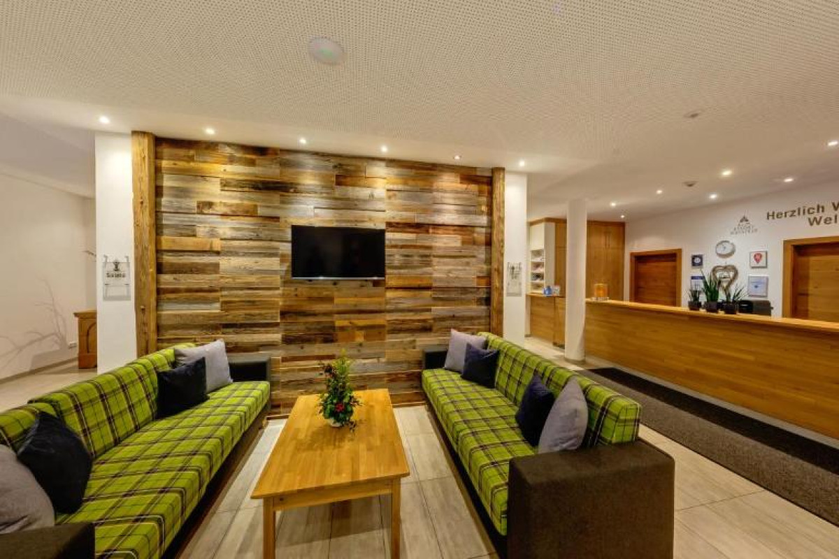Alm Hotel Karnten