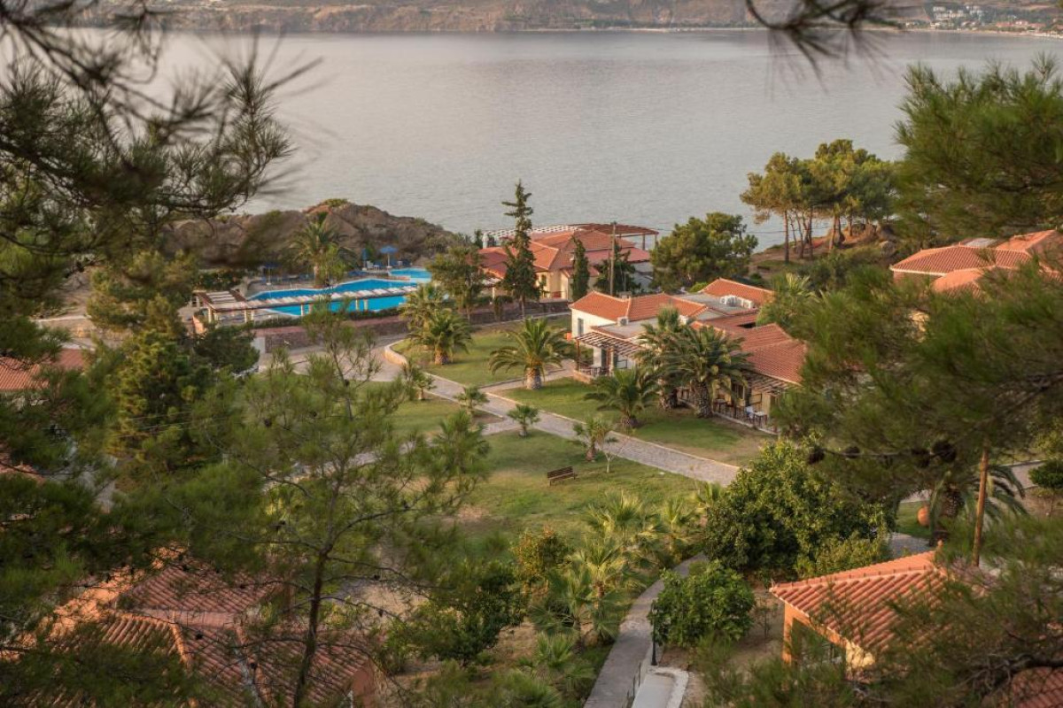 Alma Hotel