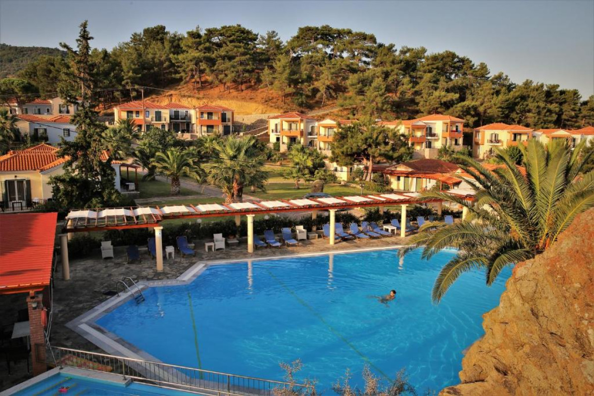 Alma Hotel