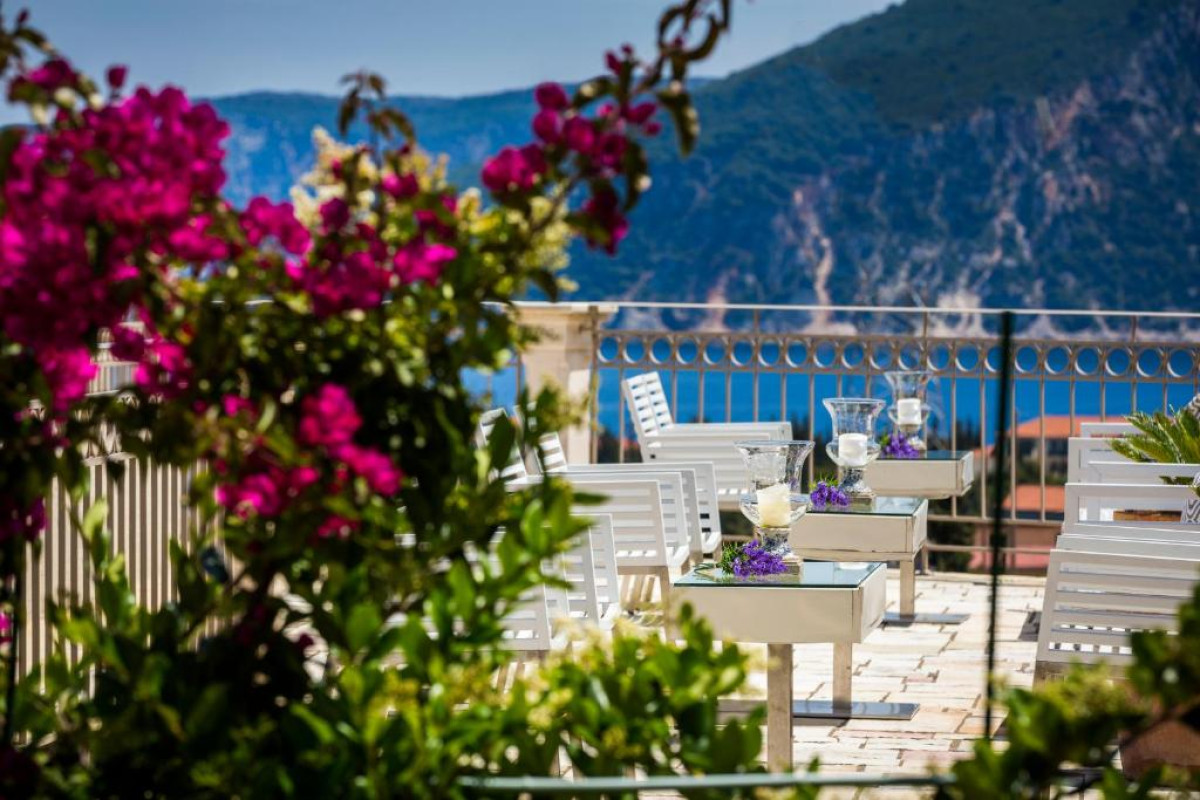 Almyra Hotel
