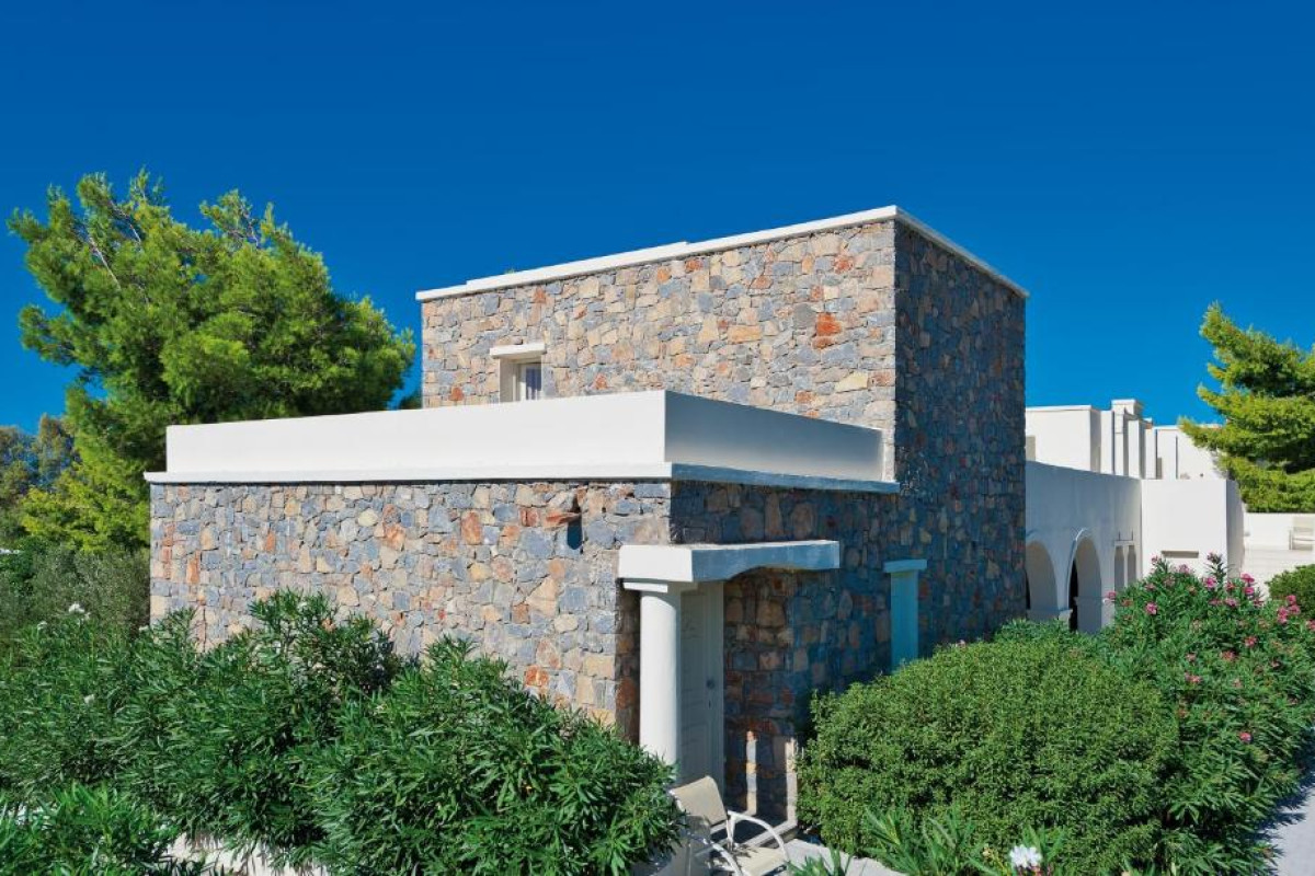 Almyra Hotel & Village