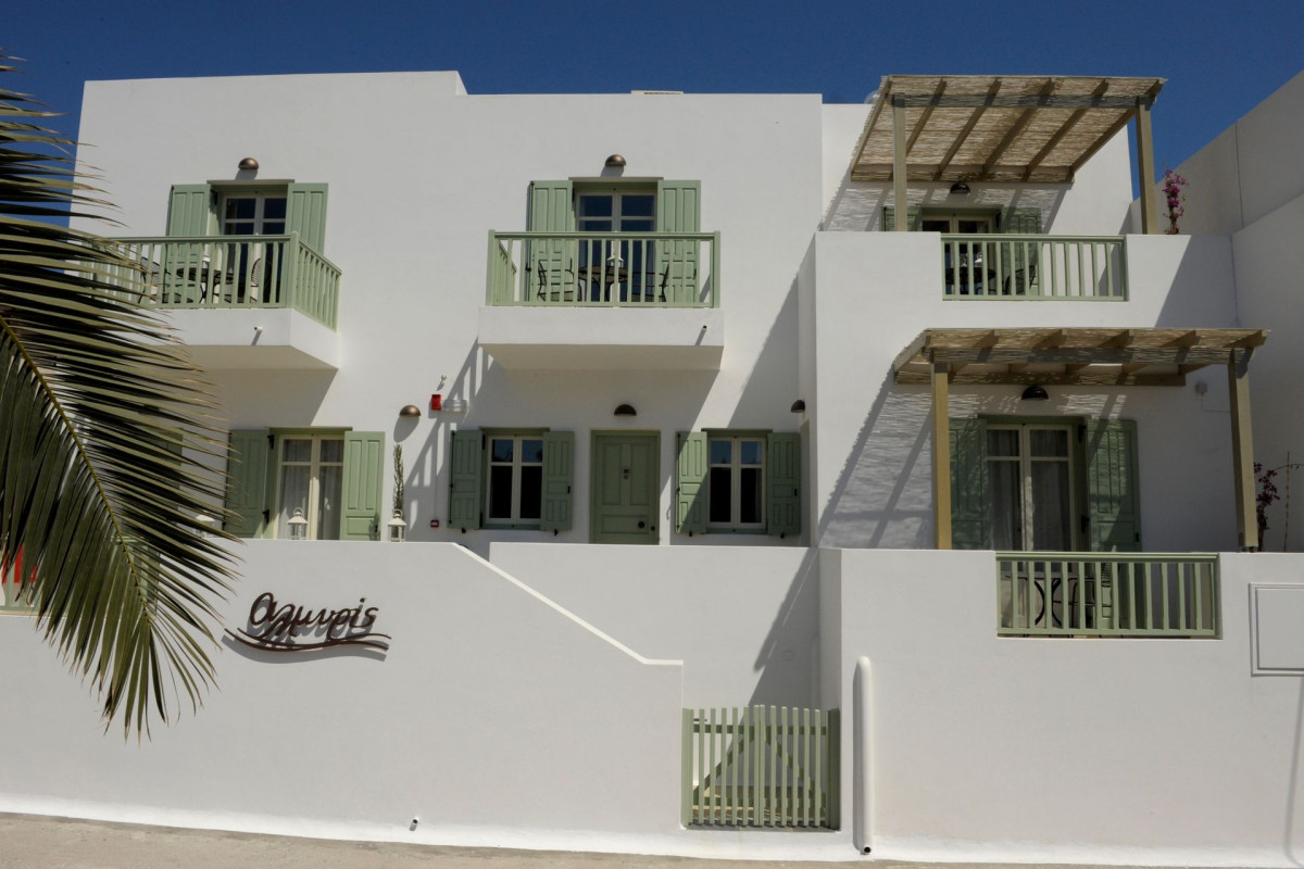 Almyris Rooms