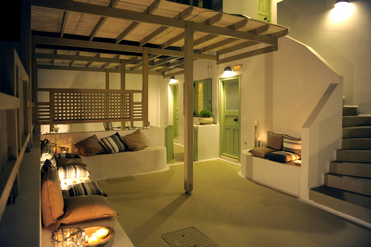 Almyris Rooms