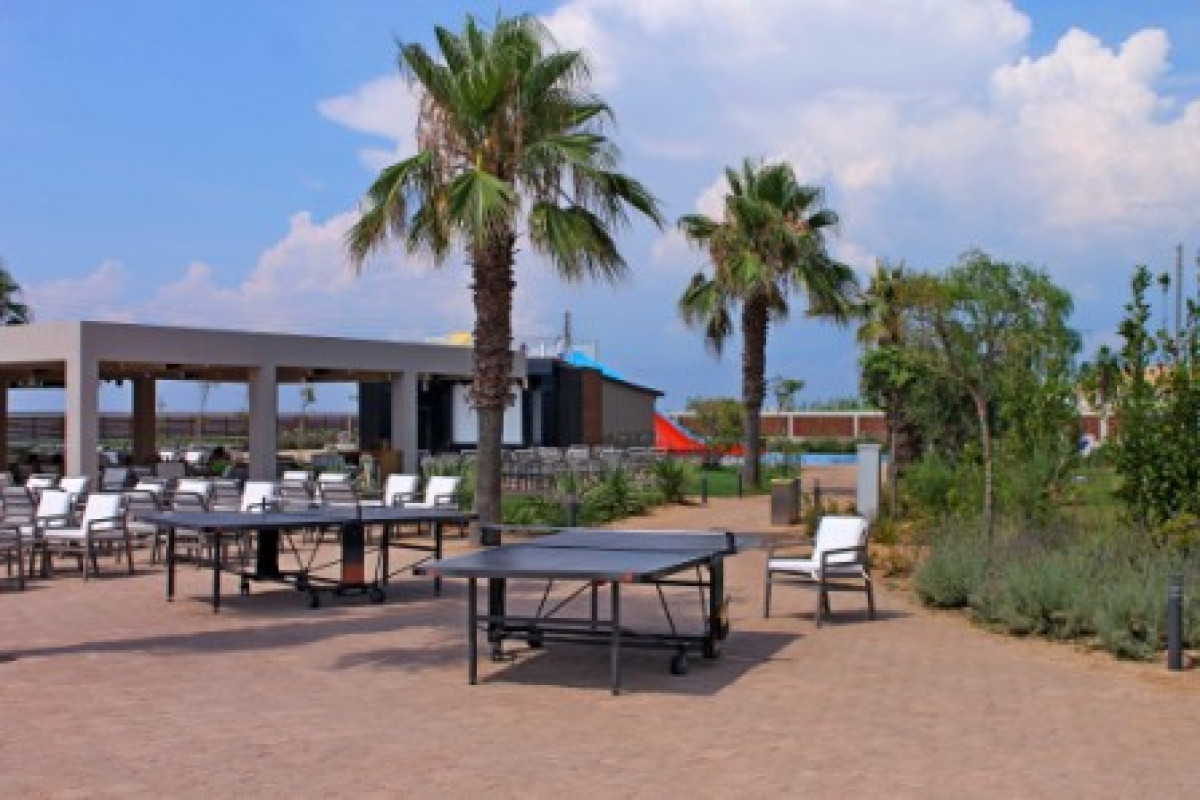 Almyros Beach Resort & Spa