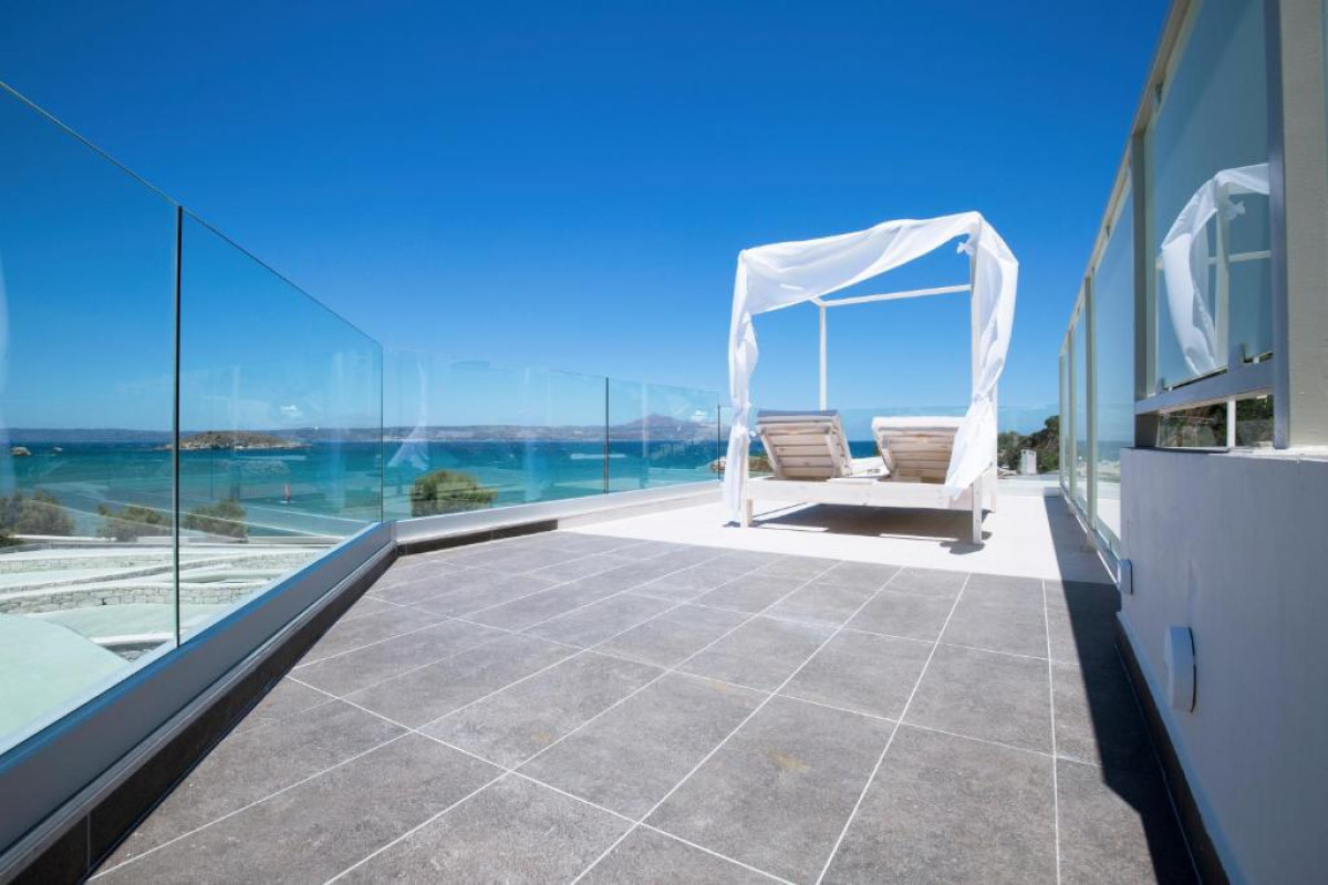 Aloe Boutique  & Suites (Adults only 16+)