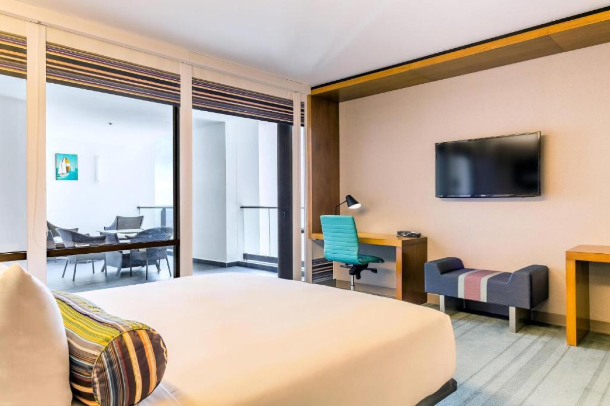 Aloft Panama