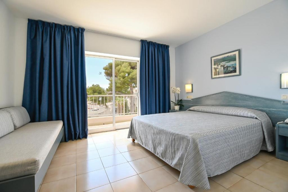 O7 Alondra Hotel
