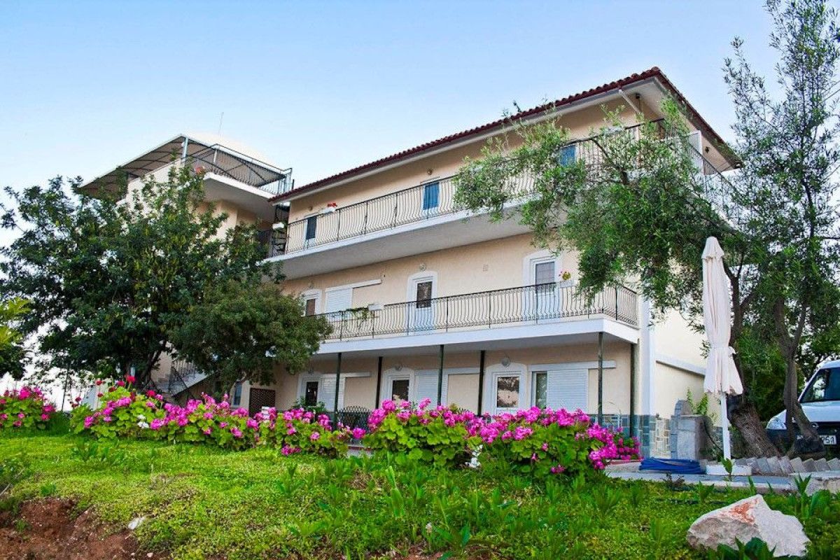 Alonia Studios Tolo