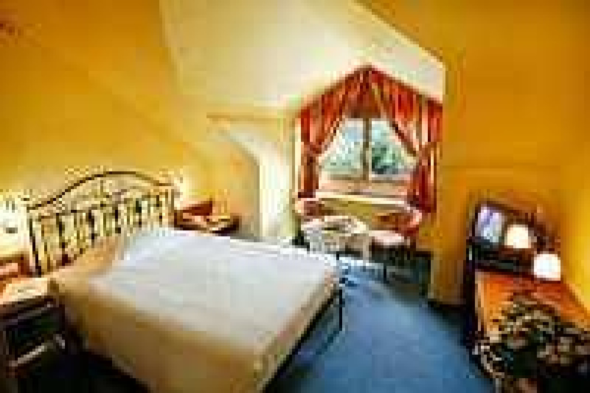 Alpine-City Wellness Hotel Dominik