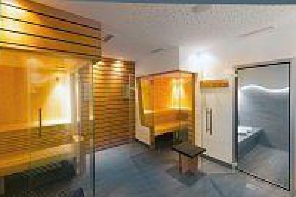 Alpine-City Wellness Hotel Dominik