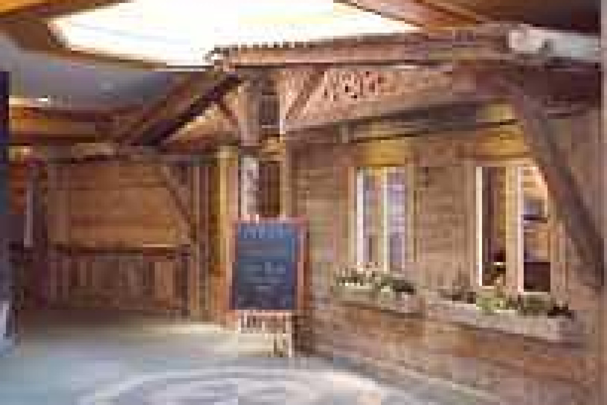 Alpine Classic Hotel