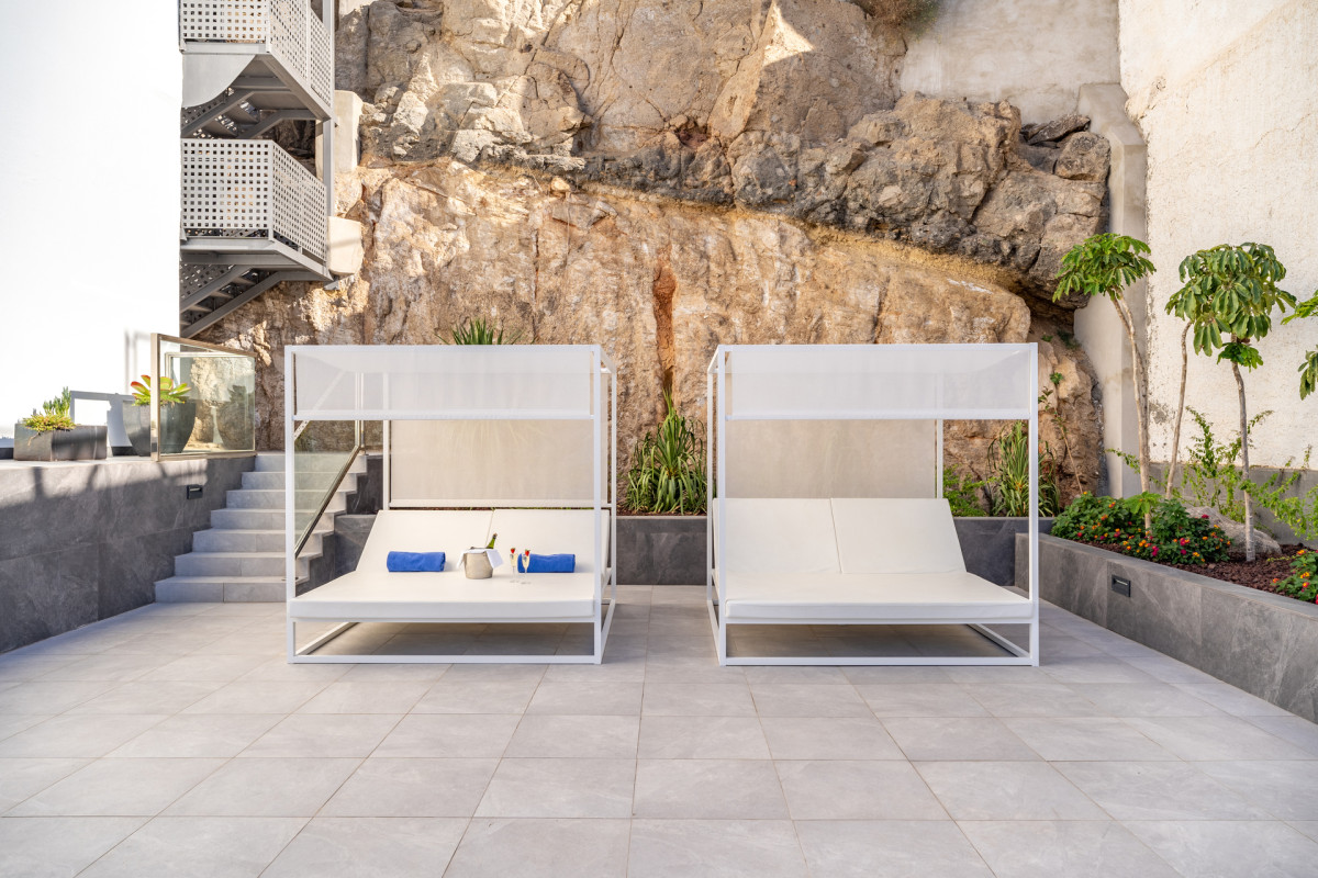 Altair Suites