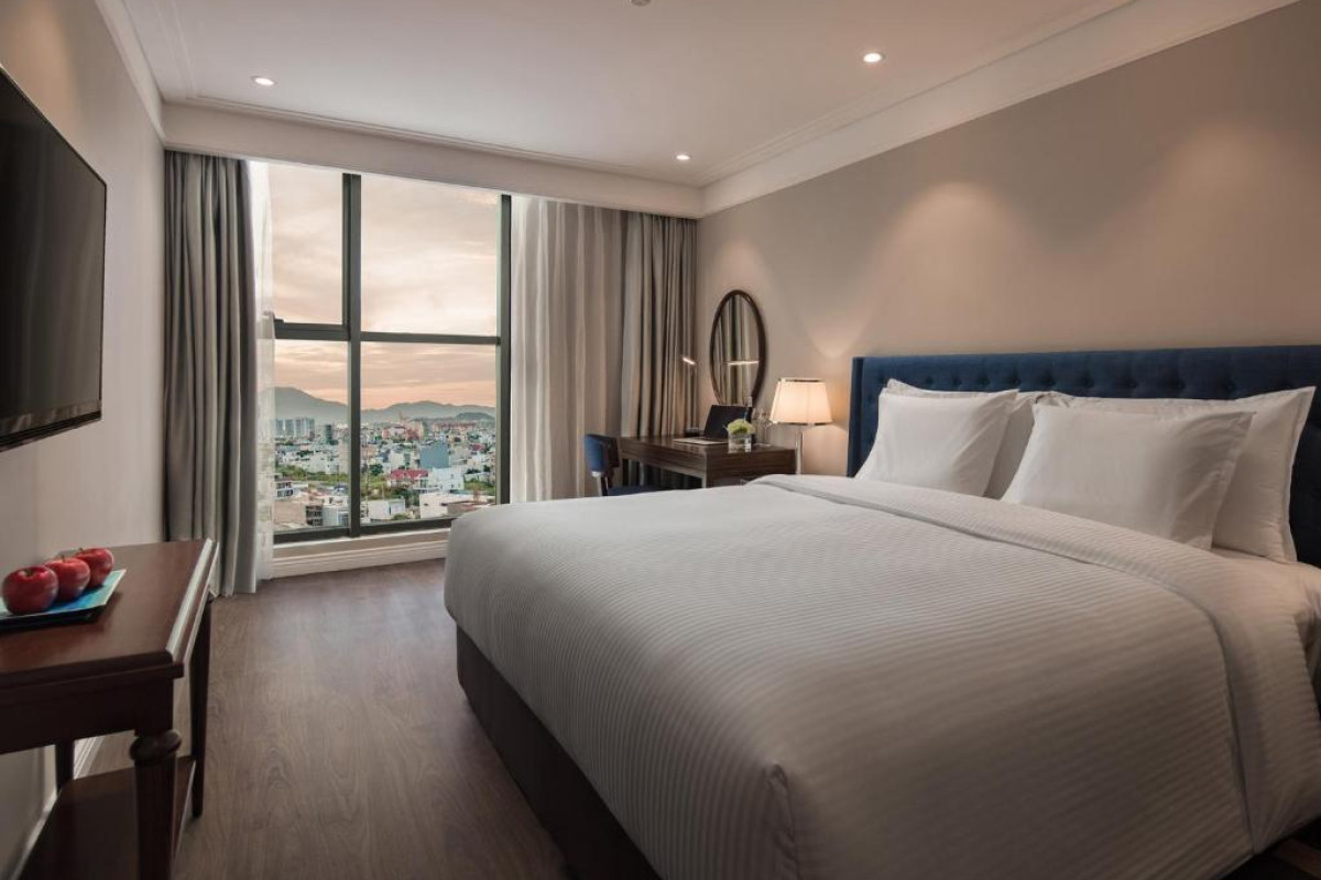 Altara Suites Da Nang by AHG