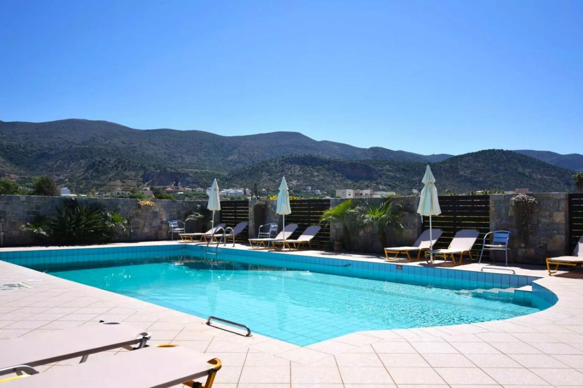 ALTIS HOTEL
