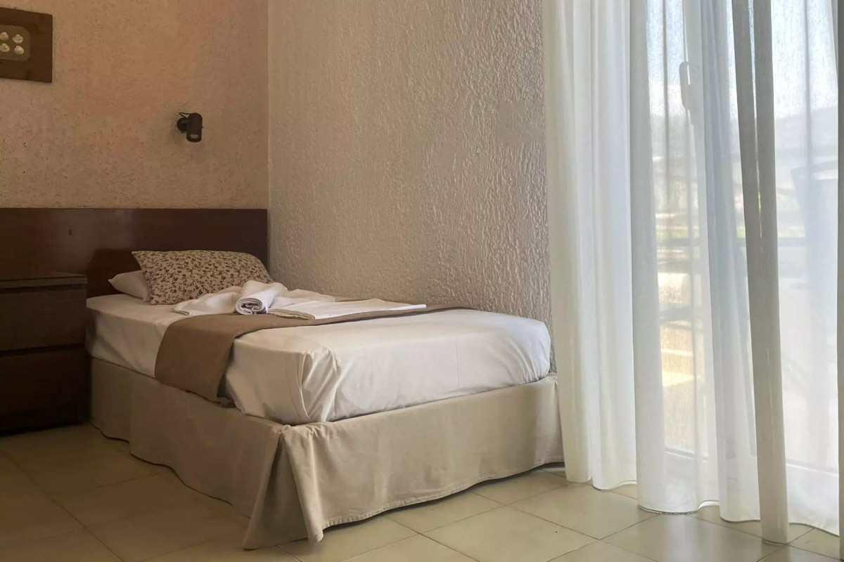 ALTIS HOTEL