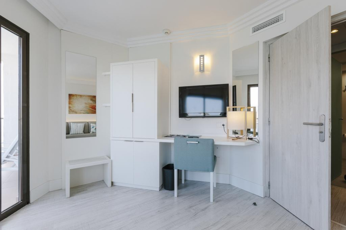 Alua Hawaii Mallorca Suites