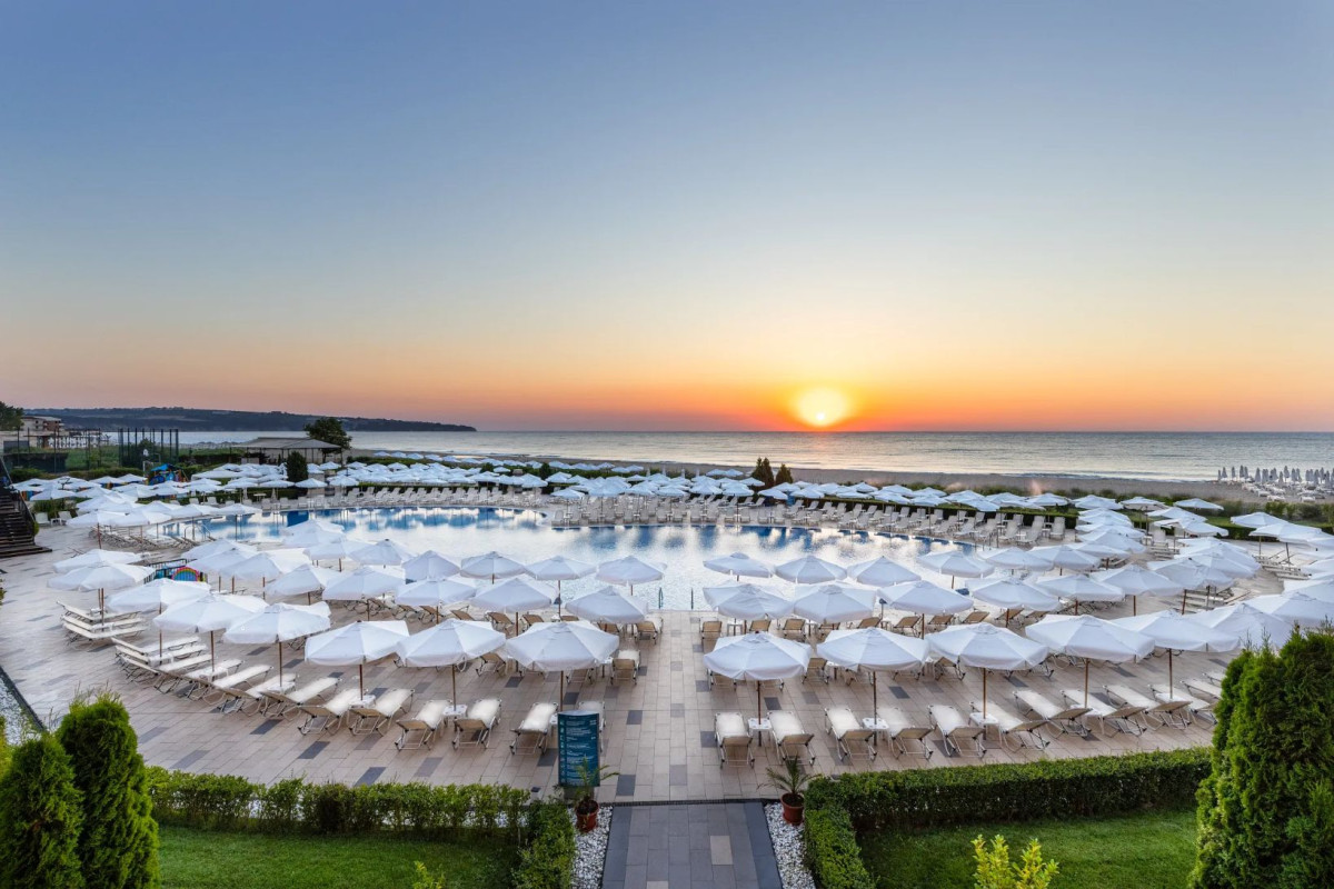 ALUA HELIOS BAY