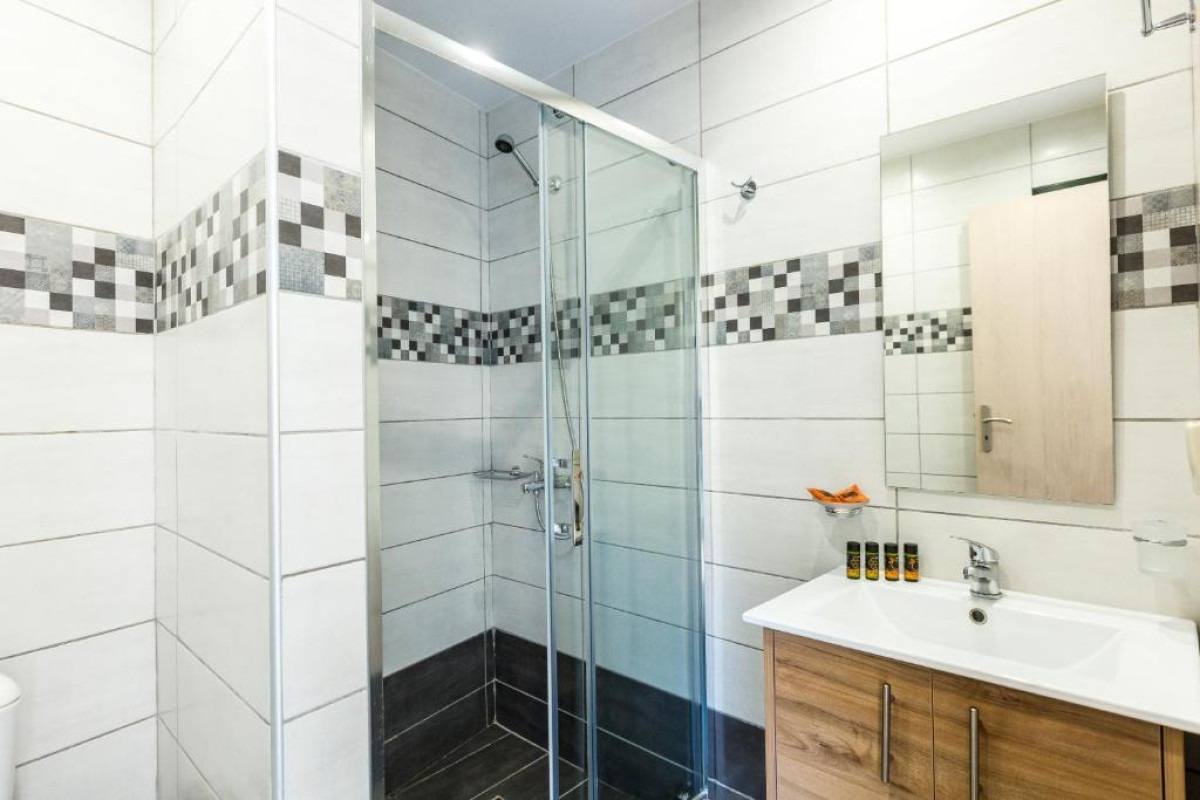 Amalia Apartments and Studios