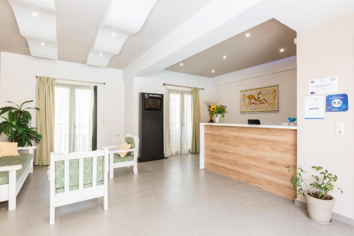 Amalia Apartments and Studios