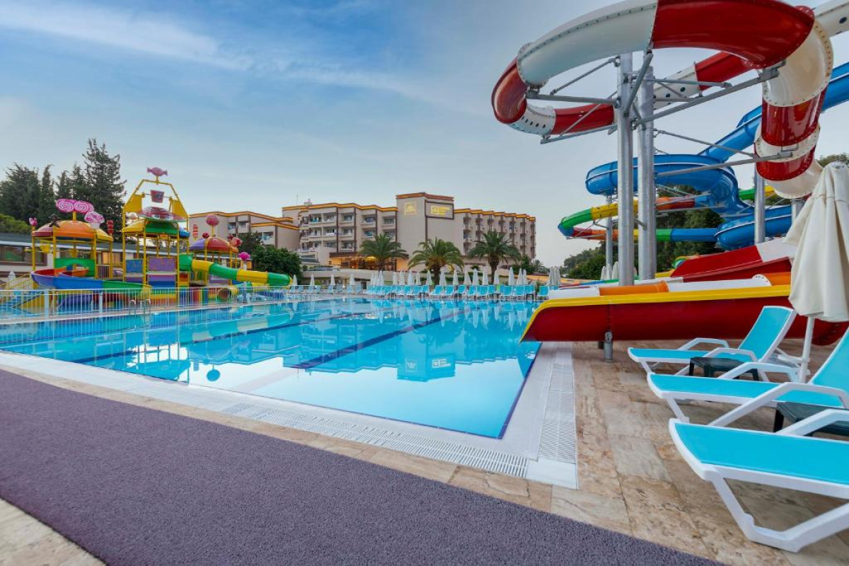 AMARA FAMILY RESORT