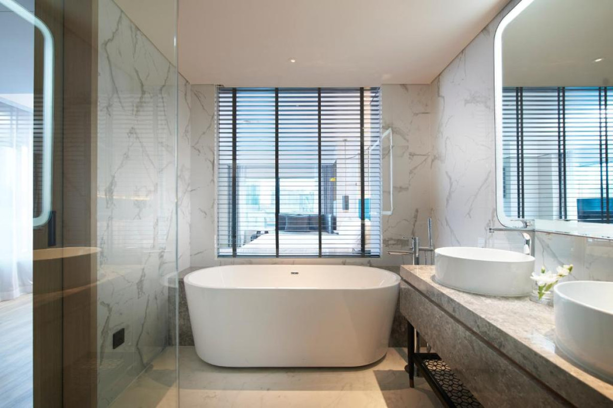 Hotel Amari Watergate