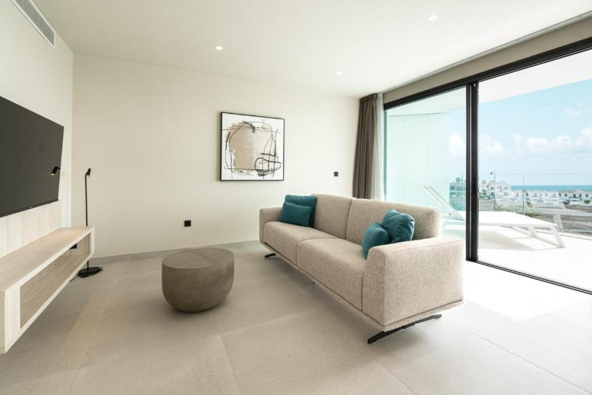 Amarilla Golf Residences
