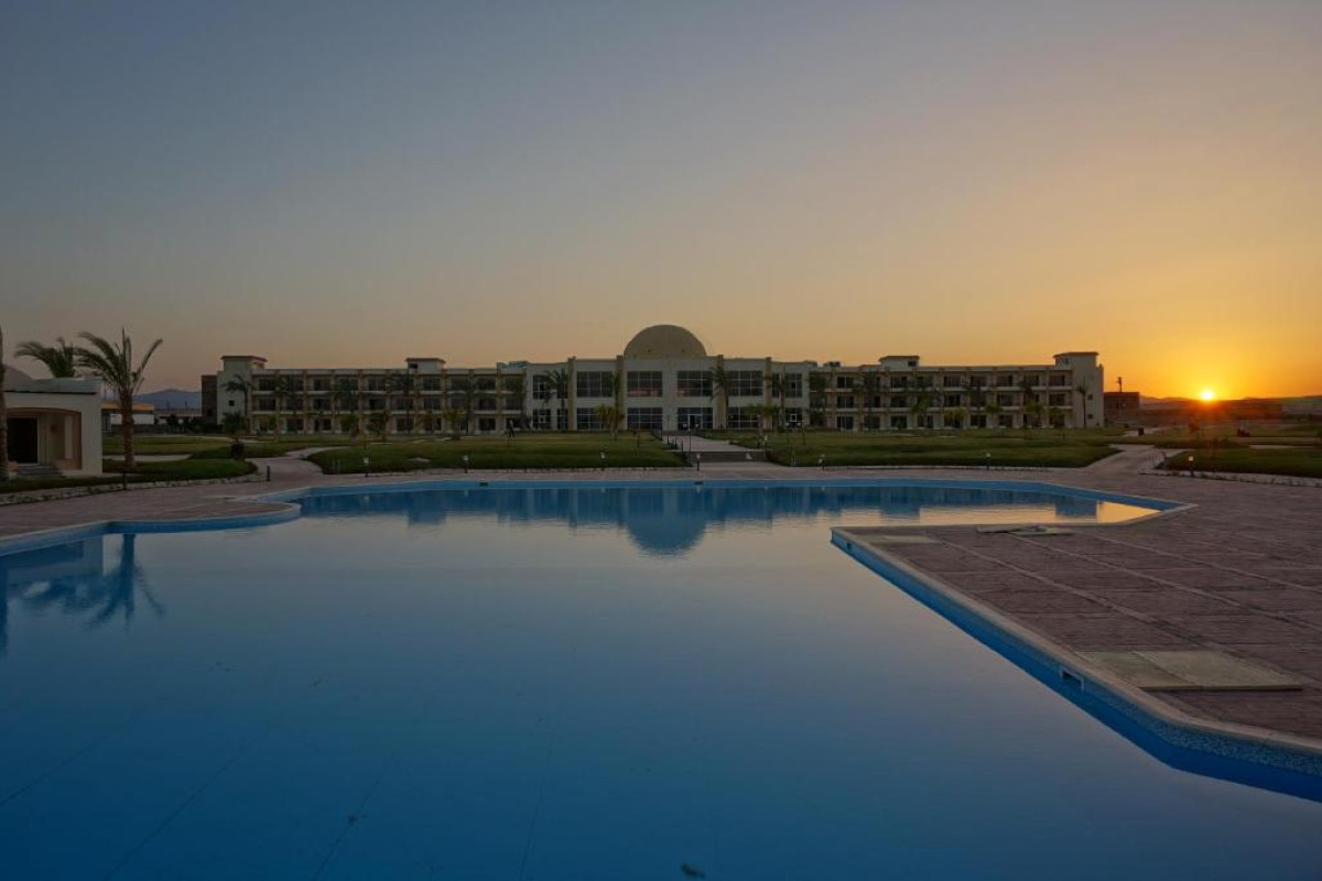 Amarina Queen Resort