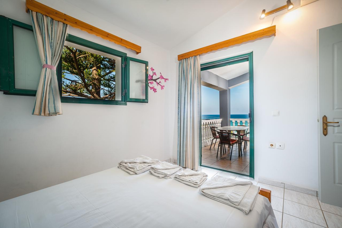Amarylis Studios and Apartments