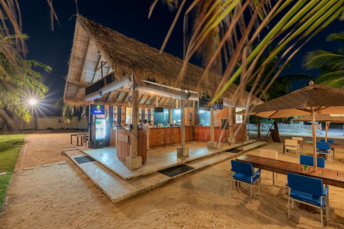 Amaya Beach Passikudah