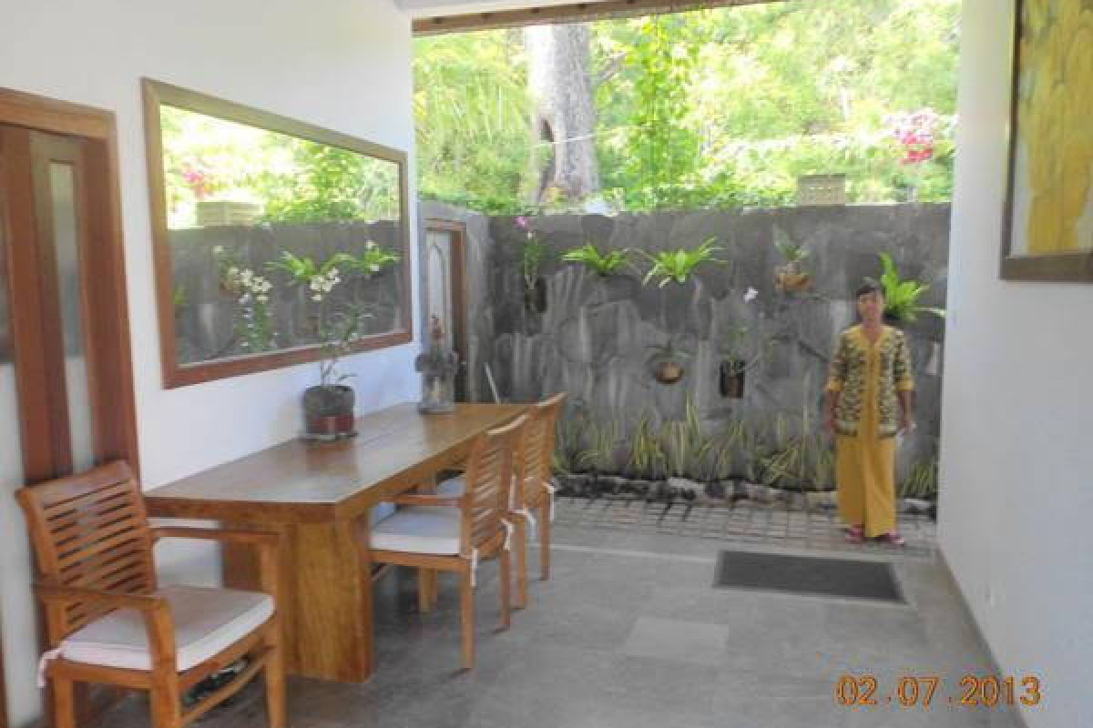 Amed Beach Villa