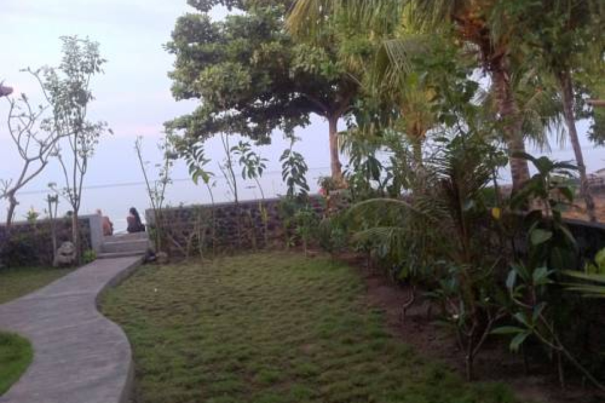 Amed Sari Beach Guesthouse