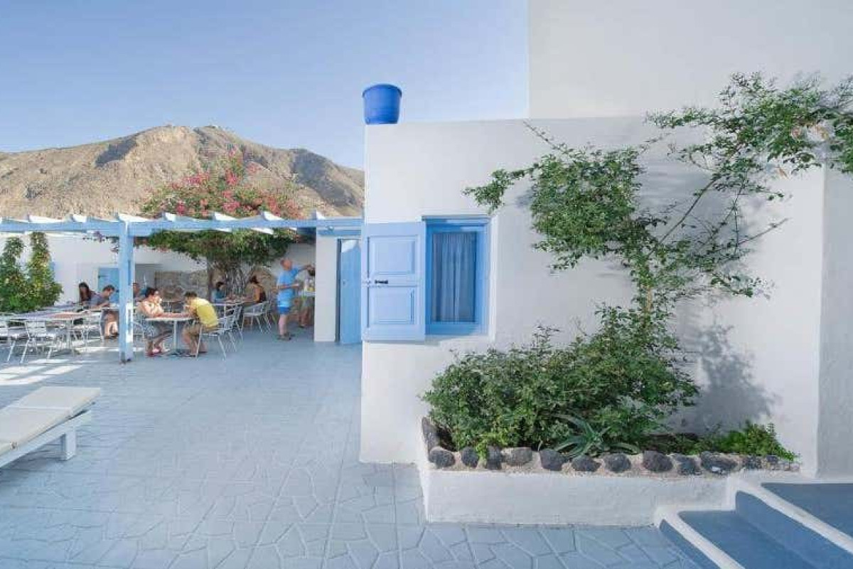 Amelie Santorini Hotel