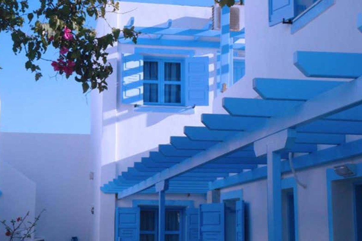 Amelie Santorini Hotel
