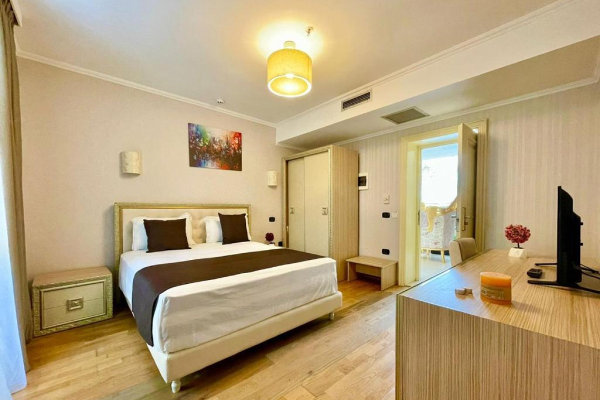 Hotel AMH Durres