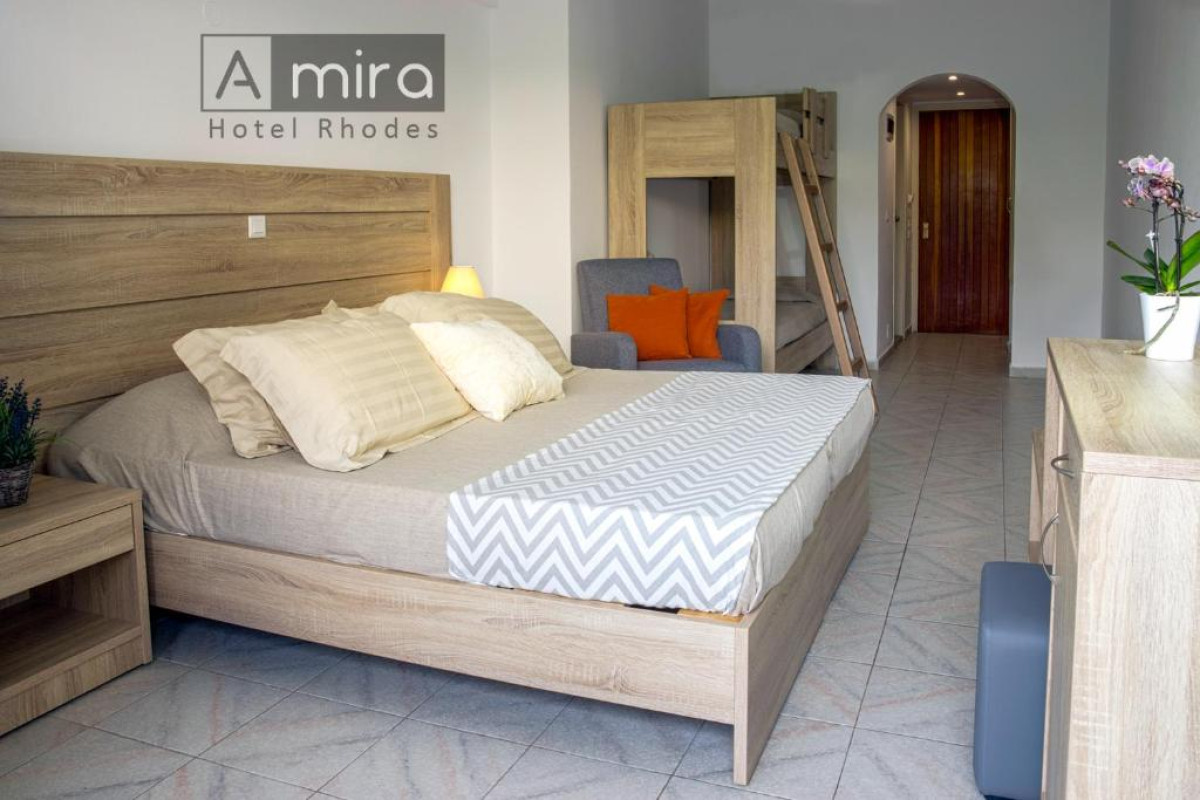 Hotel Amira