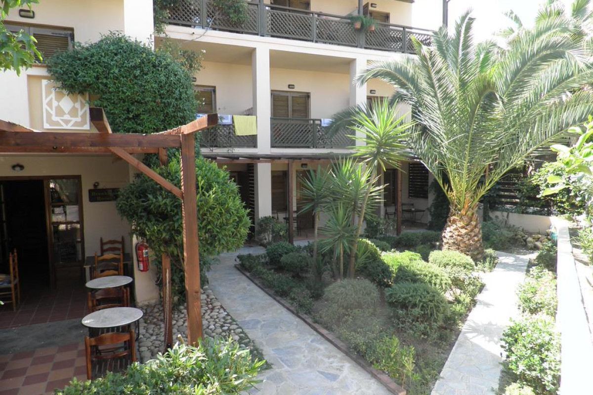 Ammon Garden Hotel