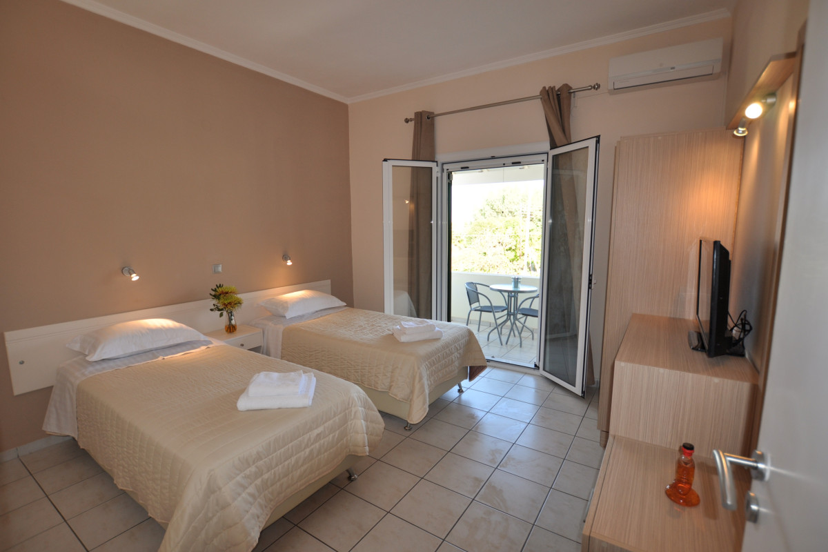 Ammos Apartments