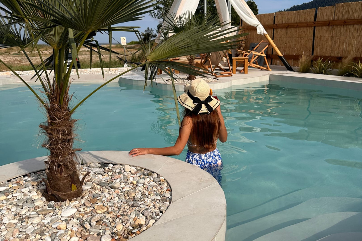 Amo Golden Suites