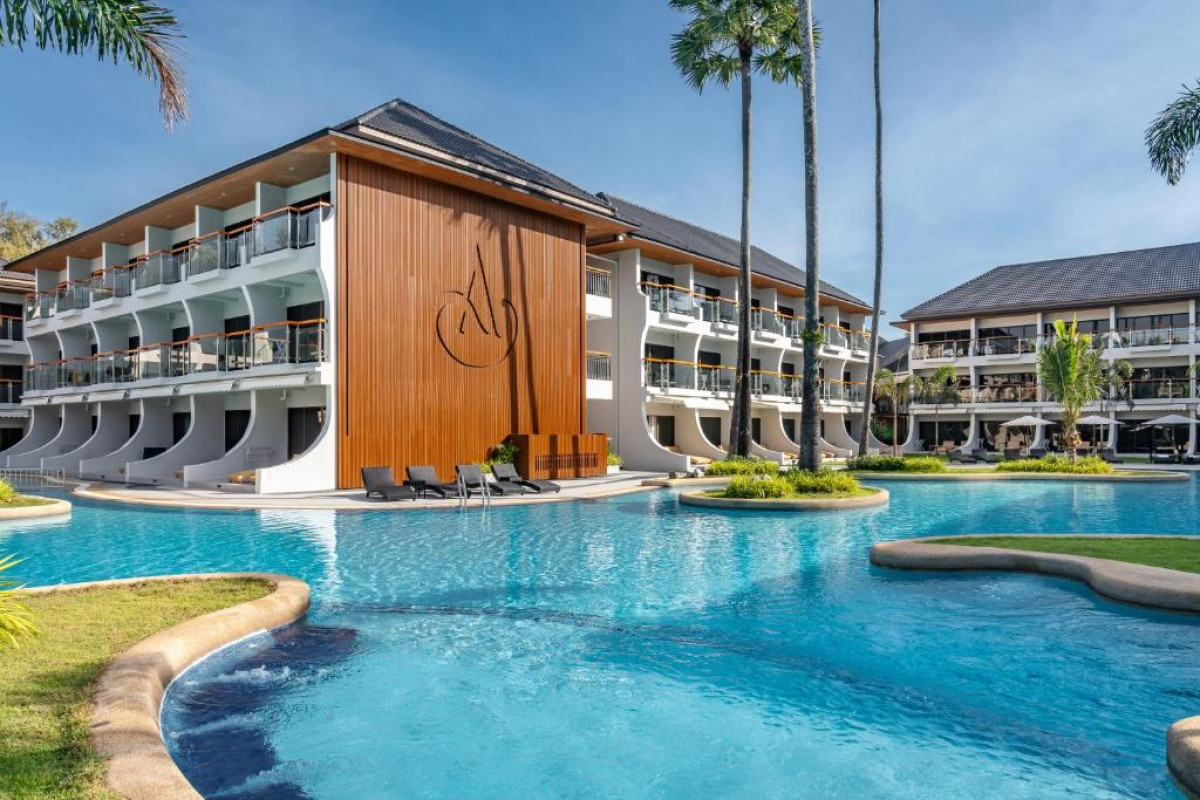Amora Beach Resort Phuket