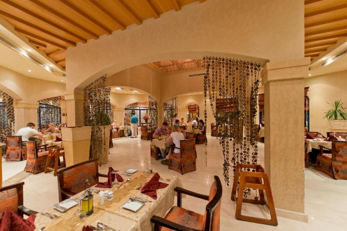 Amphoras Beach Resort
