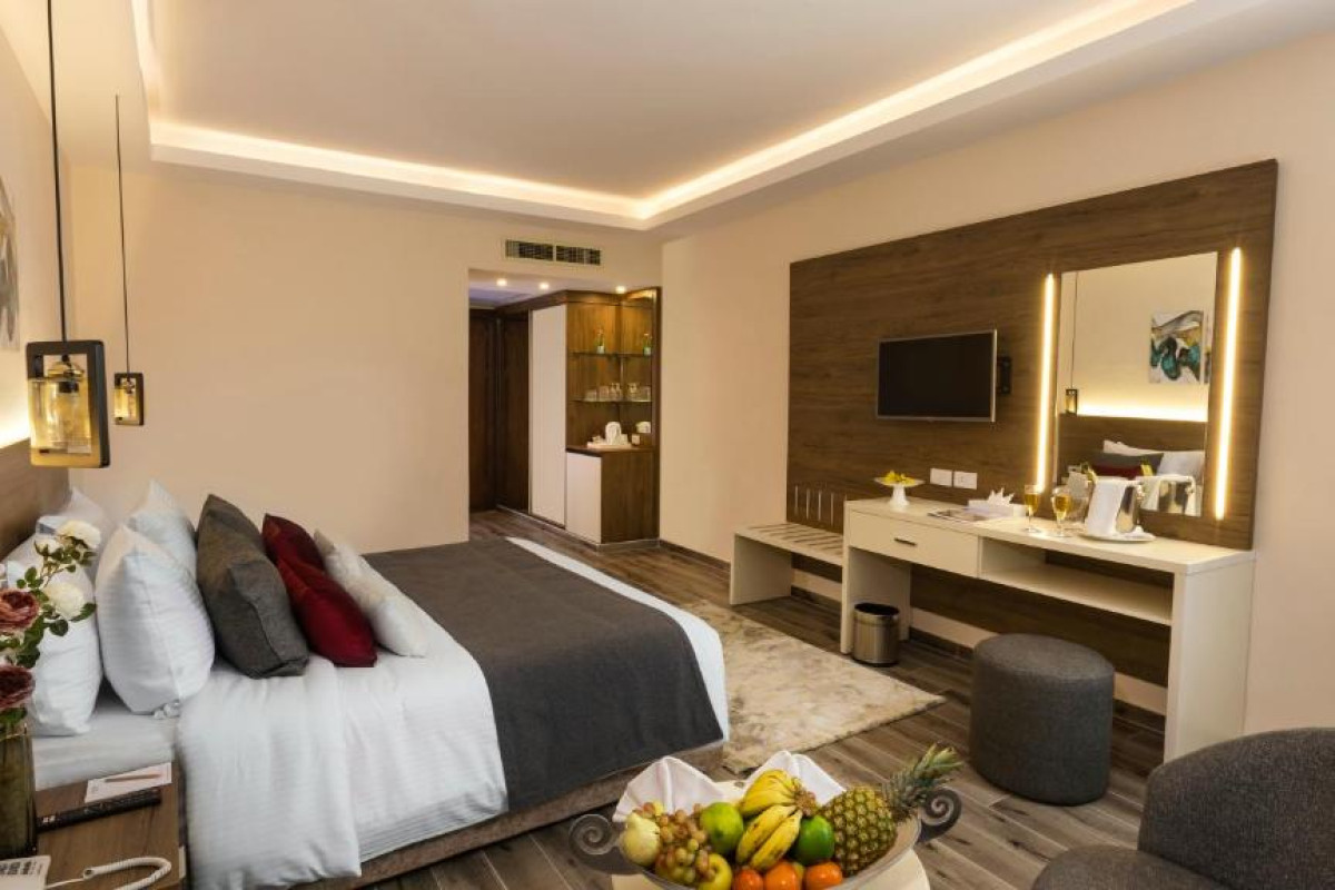 Amwaj Oyoun Resort