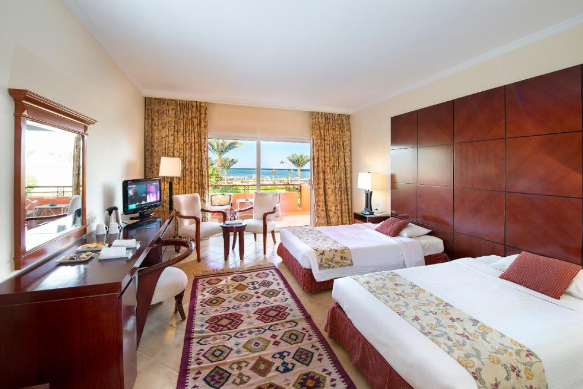 Amwaj Oyoun Resort