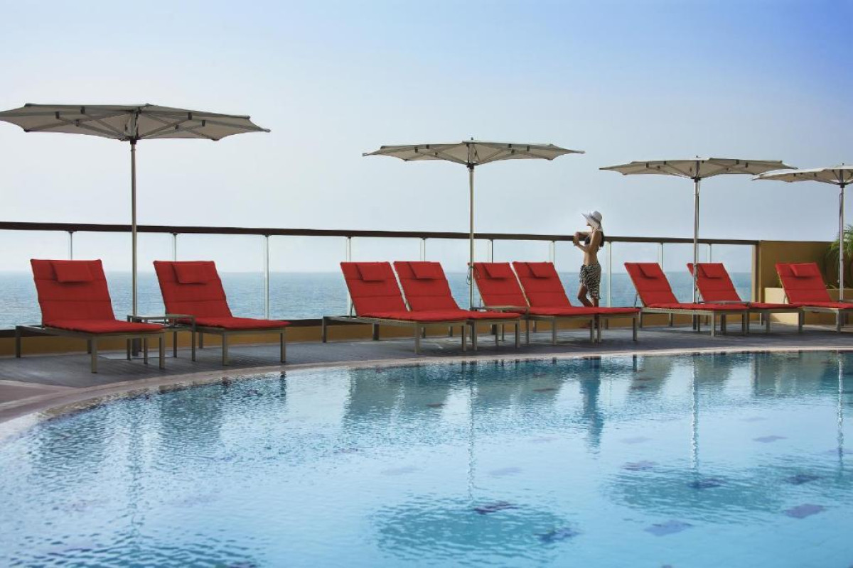 AMWAJ ROTANA JUMEIRAH BEACH