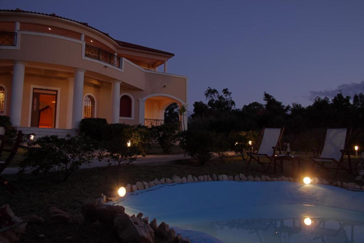Anagenessis Suites & Spa