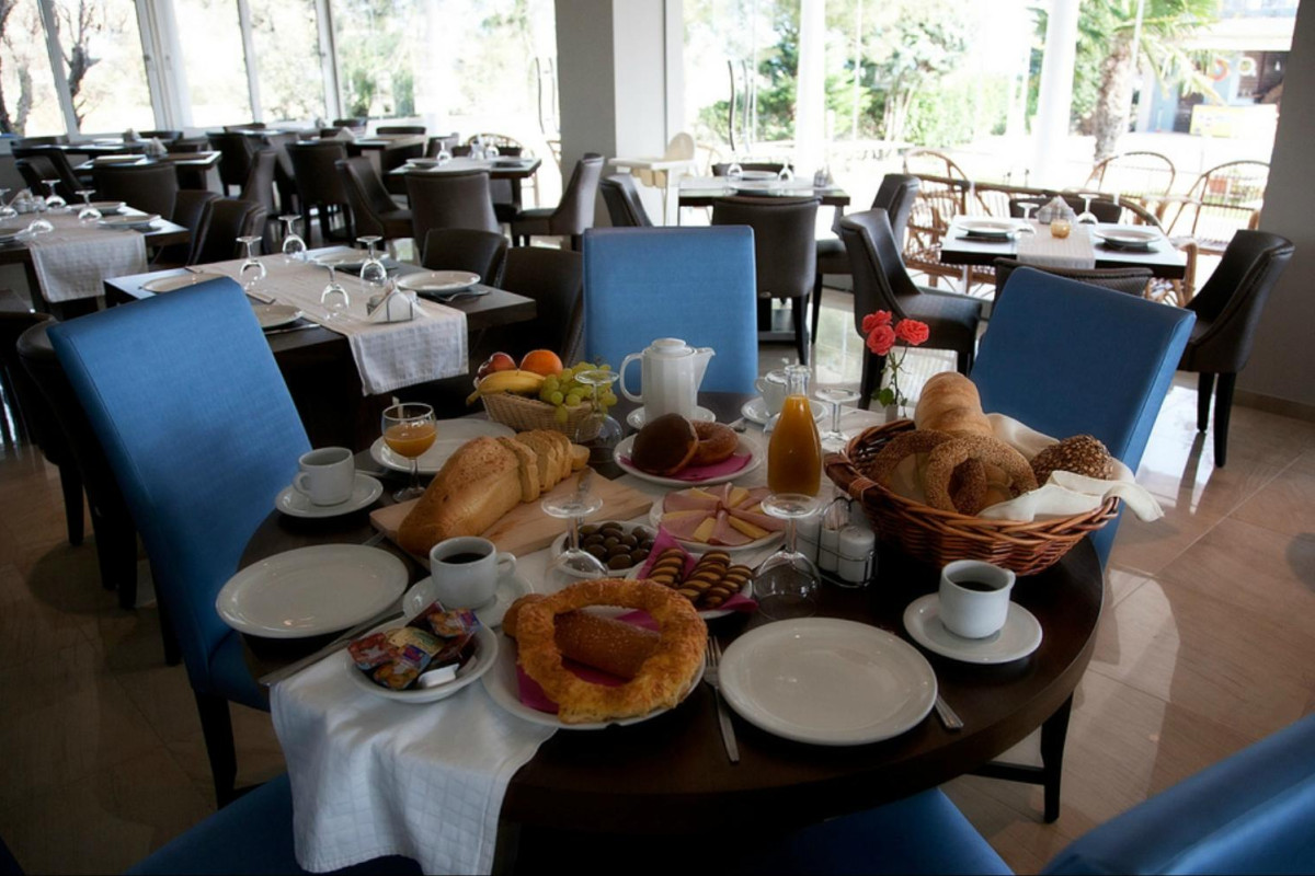 Anais Hotel