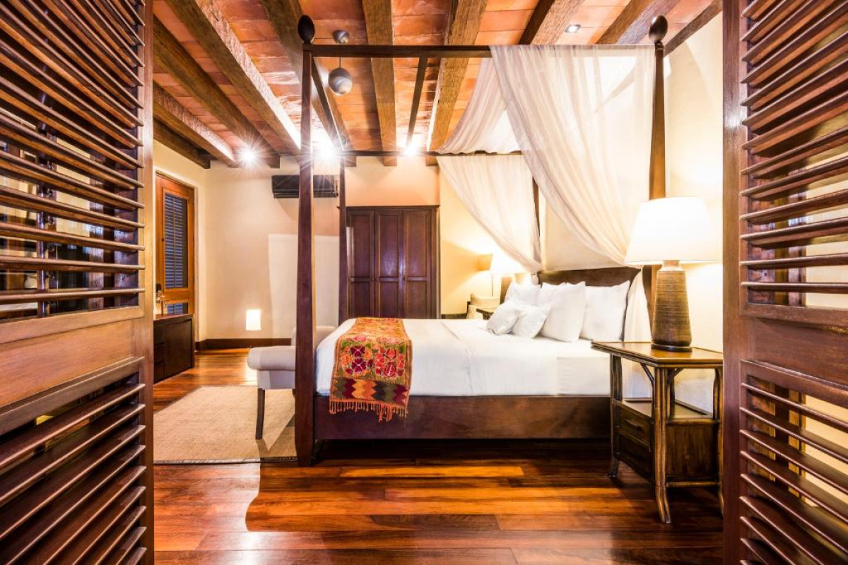 Ananda Hotel Boutique